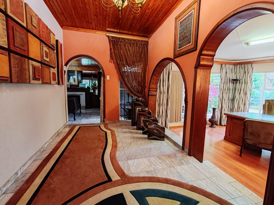 4 Bedroom Property for Sale in Van Der Hoff Park North West